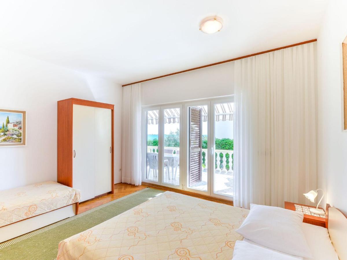 Apartments In House Liveric, In Vir At The Beach Ngoại thất bức ảnh